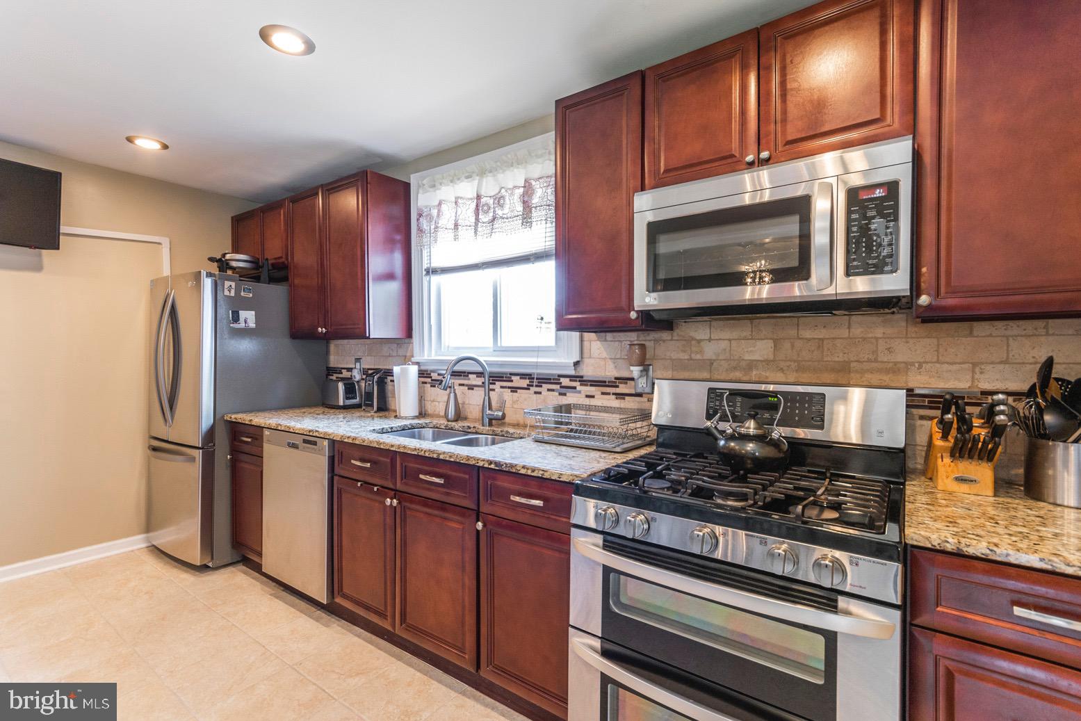 507 Arbor Road Yeadon, PA 19050 - Photo 8 of 34