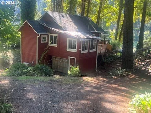 $415,000 | 90988 Angels Flight Road, Walterville, OR 97489