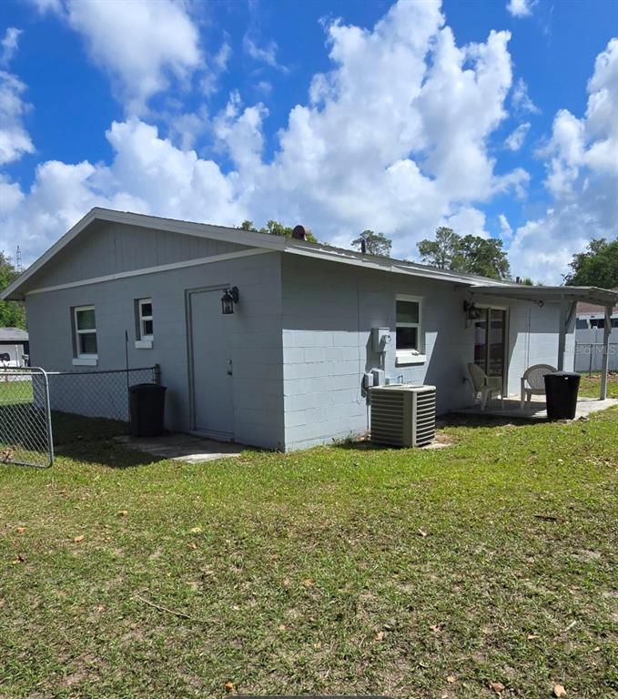14213 Southwest 43rd Court Road Ocala, FL 34473 - Photo 5 of 22 Gallery Image 5