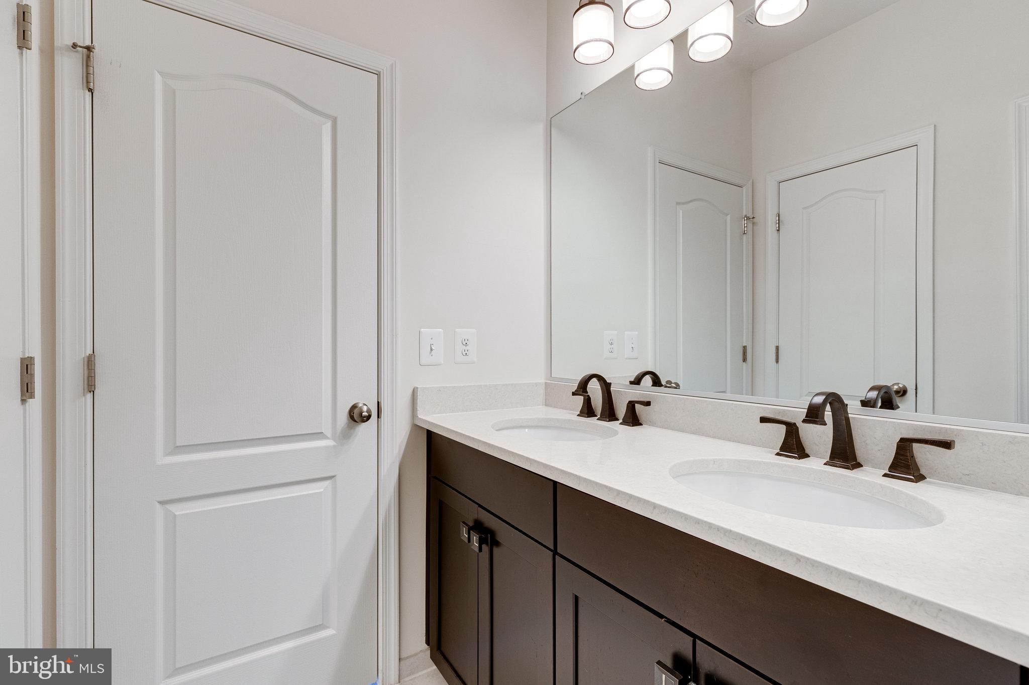 8923 Quarry Road Manassas, VA 20110 - Photo 31 of 39 Gallery Image 31