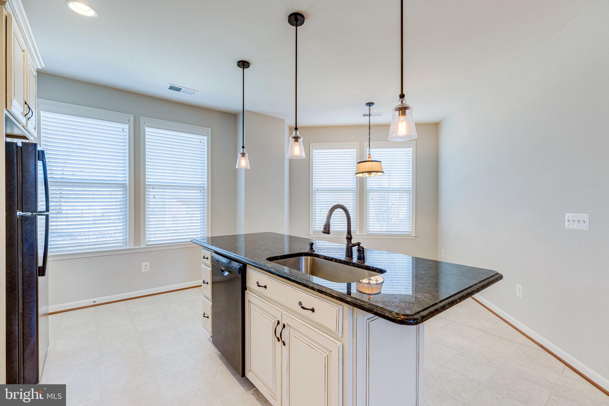 8923 Quarry Road Manassas, VA 20110 - Photo 8 of 39 Gallery Image 8