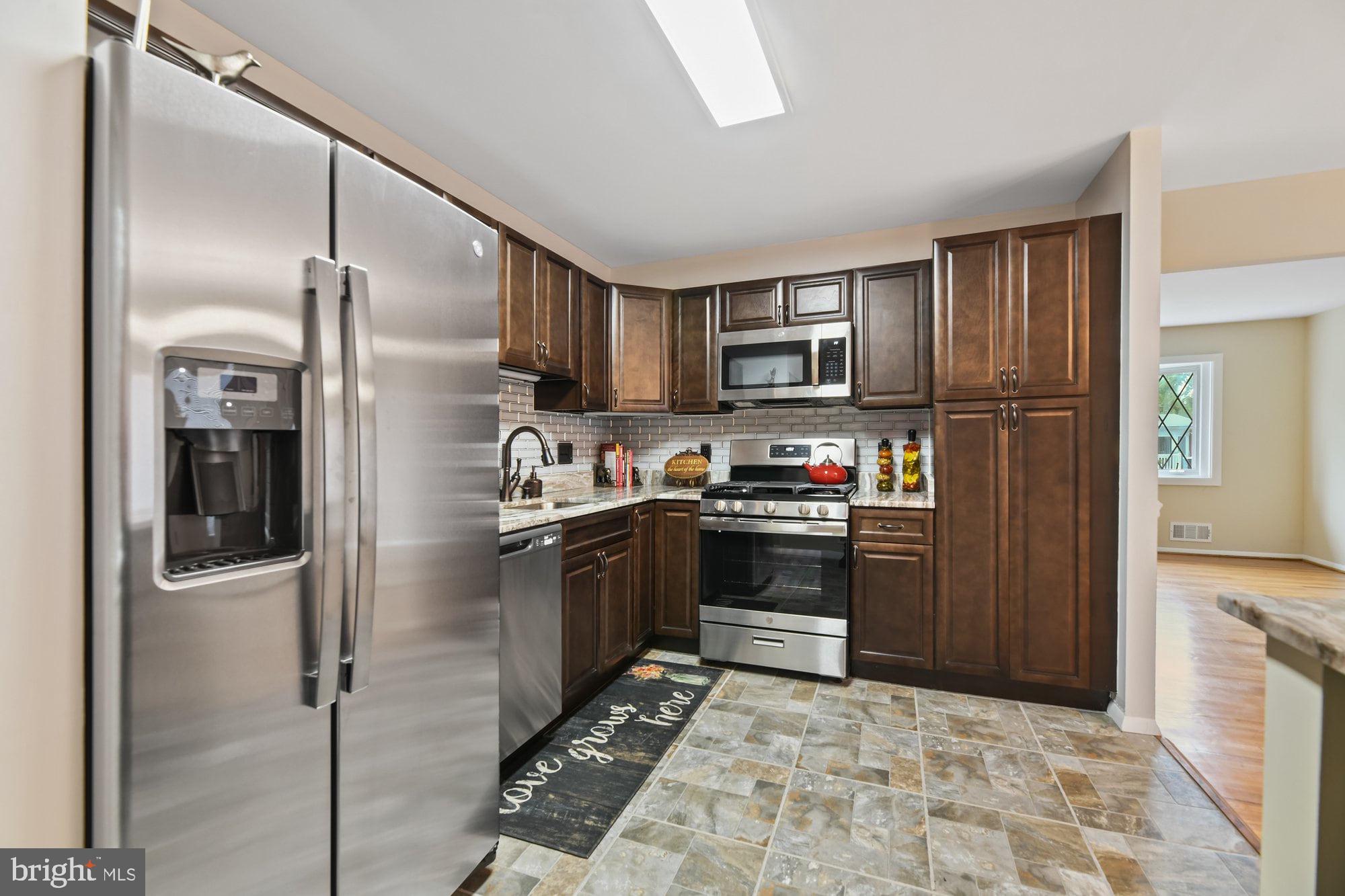 3412 Keston Road Baltimore, MD 21207 - Photo 8 of 30