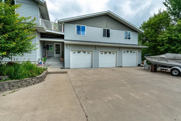 $589,000 | 1225 East Mt Faith Avenue, Fergus Falls, MN 56537