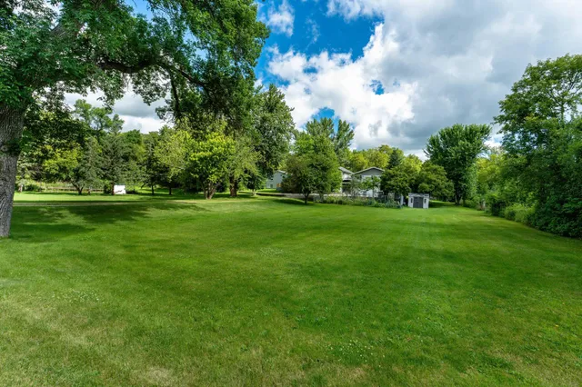 $589,000 | 1225 East Mt Faith Avenue, Fergus Falls, MN 56537