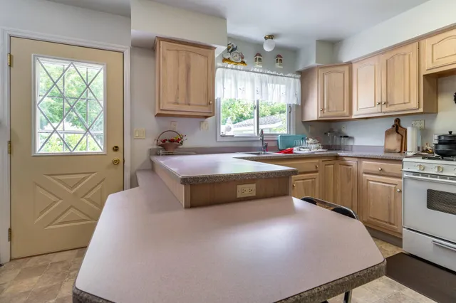 $589,000 | 1225 East Mt Faith Avenue, Fergus Falls, MN 56537