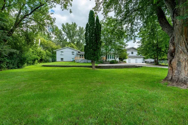 $589,000 | 1225 East Mt Faith Avenue, Fergus Falls, MN 56537