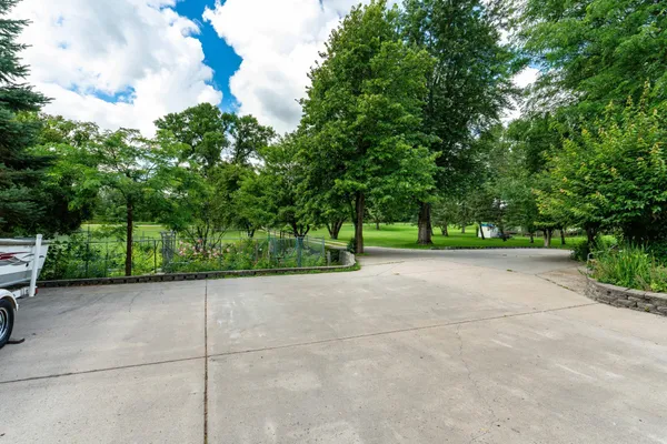 $589,000 | 1225 East Mt Faith Avenue, Fergus Falls, MN 56537