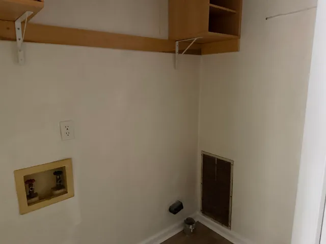 $1,400 | 203 Parkbrook Circle, Tallahassee, FL 32301