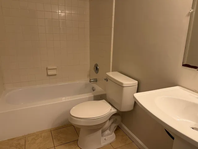 $1,400 | 203 Parkbrook Circle, Tallahassee, FL 32301