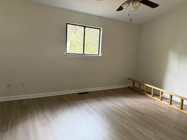 $1,400 | 203 Parkbrook Circle, Tallahassee, FL 32301