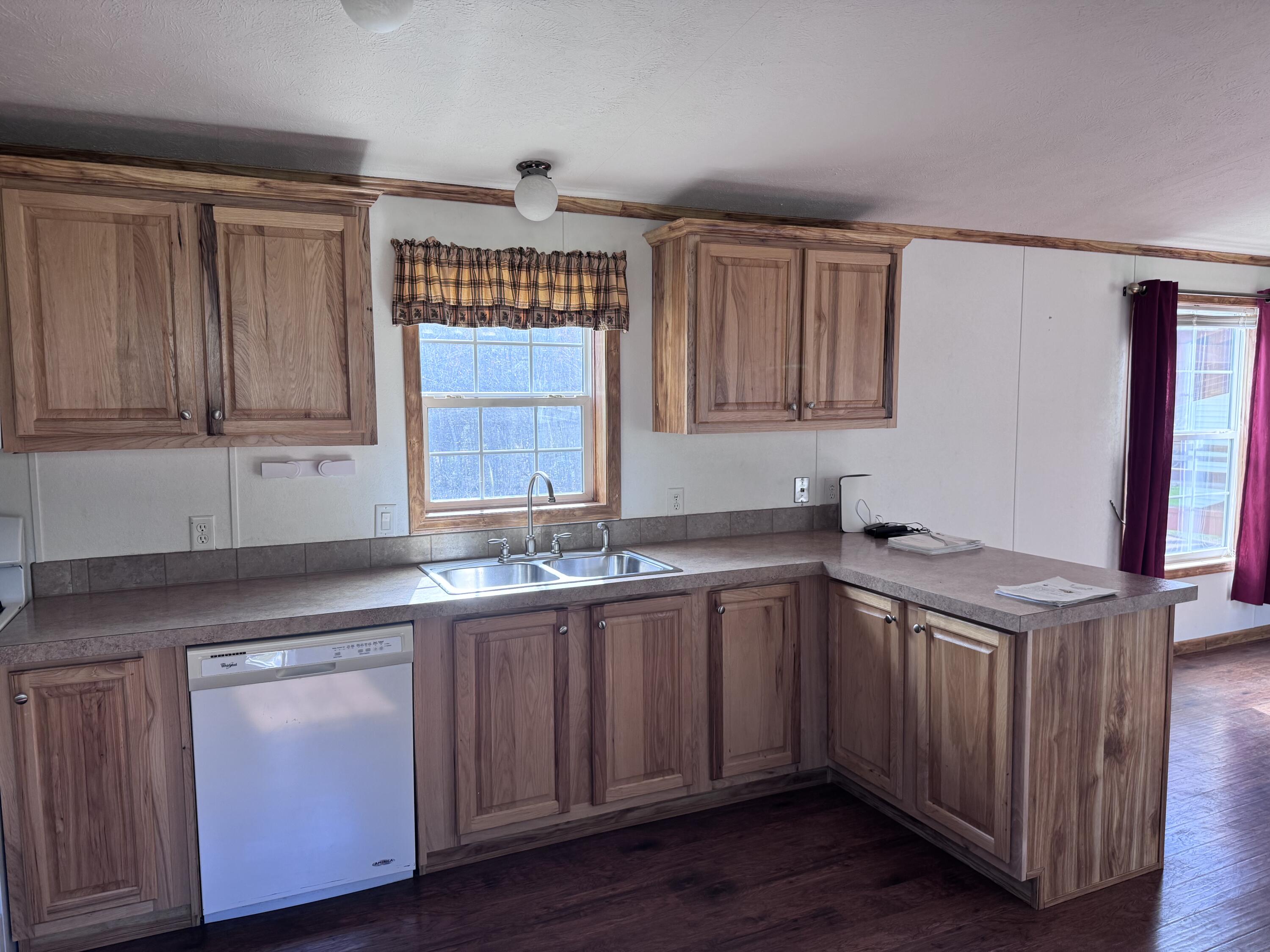 1676 Hudson Road Hudson, ME 04449 - Photo 6 of 14
