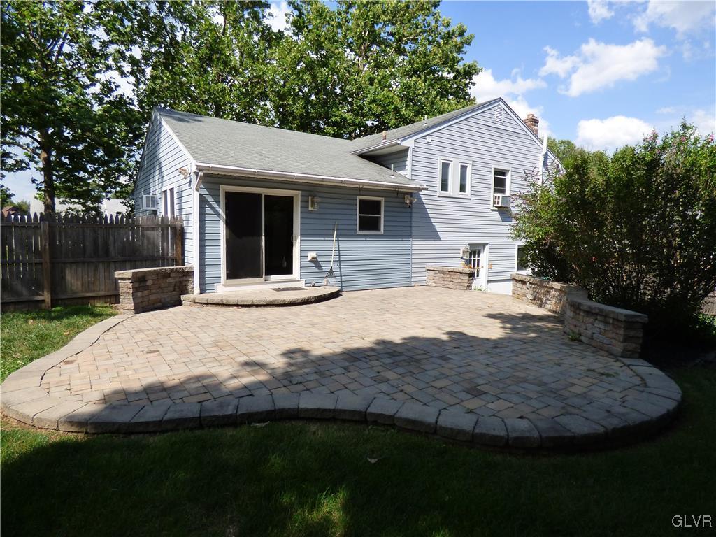 2855 Westminster Road Bethlehem, PA 18017 - Photo 2 of 15 Gallery Image 2