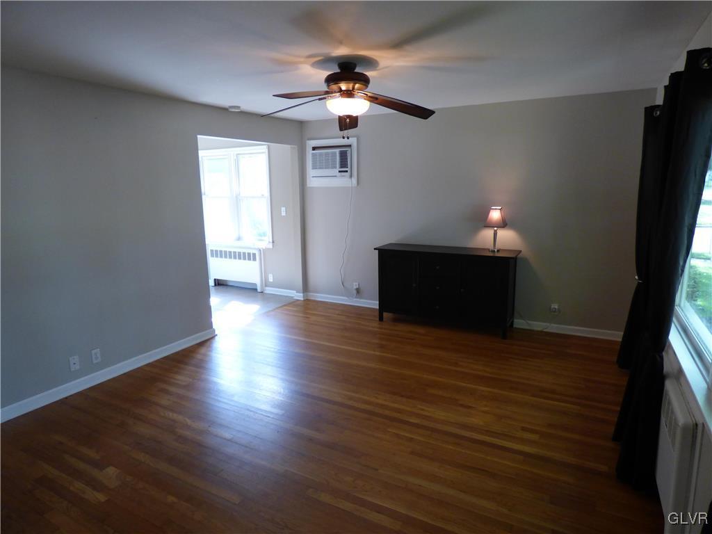 2855 Westminster Road Bethlehem, PA 18017 - Photo 4 of 15 Gallery Image 4