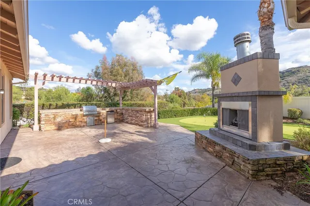 $1,299,900 | 3170 Larkwood Court, Fallbrook, CA 92028