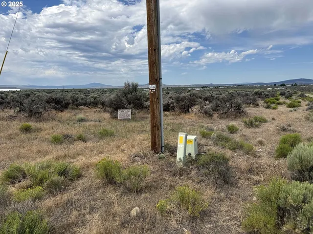 $16,000 | Snowflake Road, Unit 1700, Christmas Valley, OR 97641