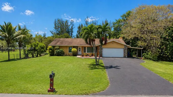 $1,175,000 | 3400 Southwest 137th Avenue, Miramar, FL 33027