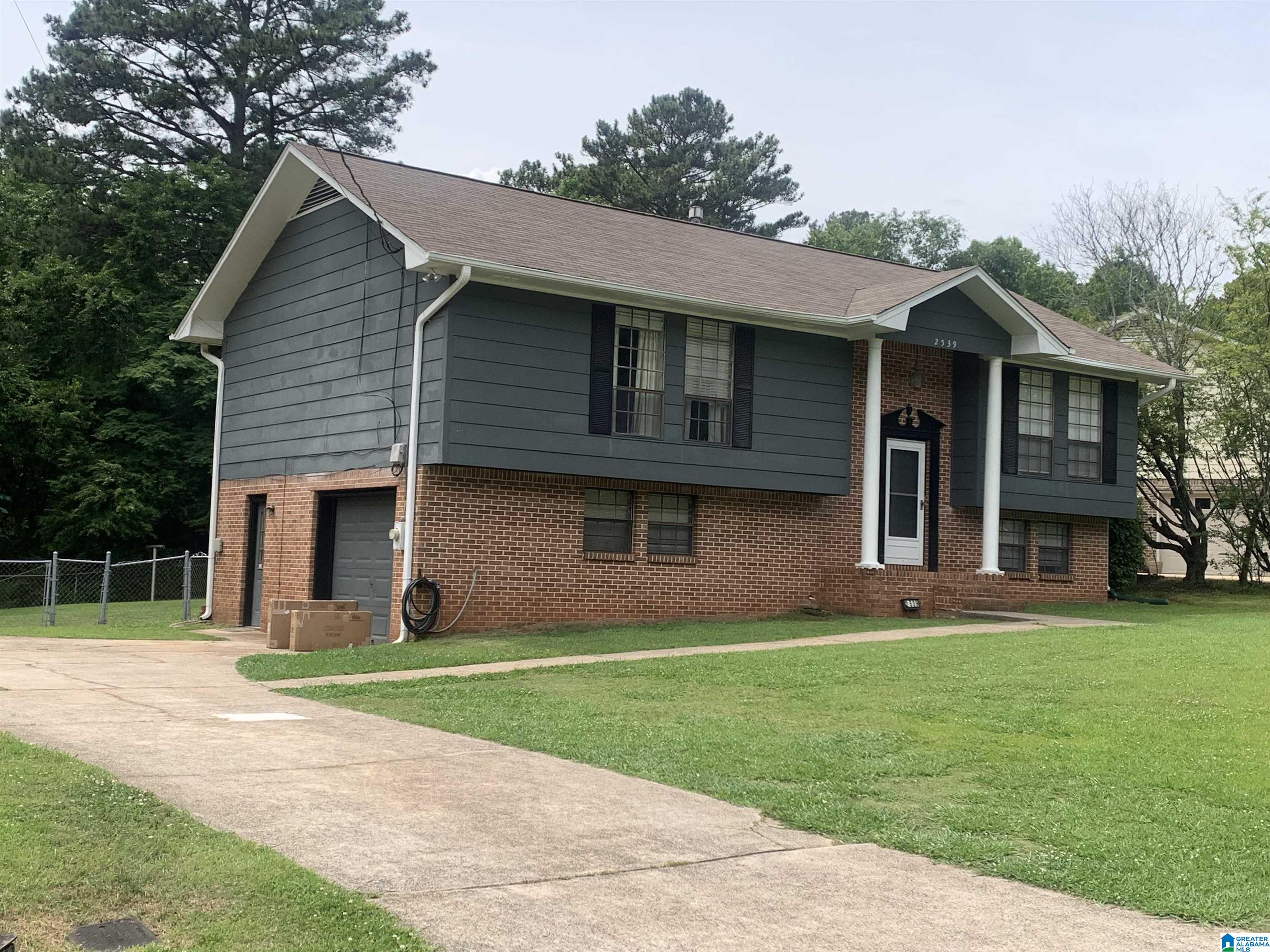 2539 Martin Road Birmingham, AL 35235 - Photo 2 of 22