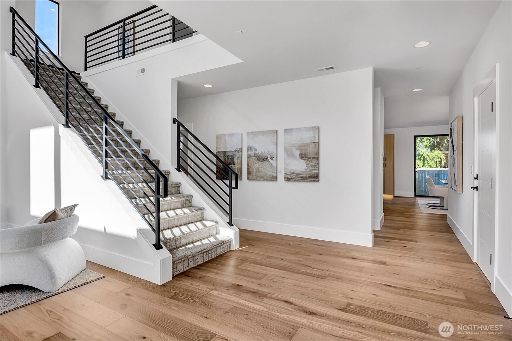 16219 Simonds Road Northeast Kenmore, WA 98028 - Photo 2 of 38