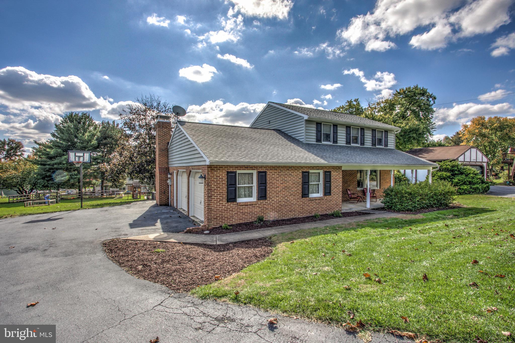 286 Old Delp Road Lancaster, PA 17601 - Photo 3 of 47 Gallery Image 3