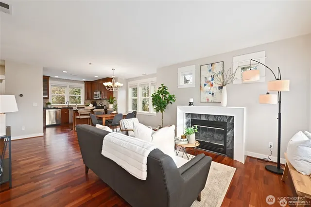 $4,500 | 5801 55th Avenue Northeast, Unit A, Seattle, WA 98105