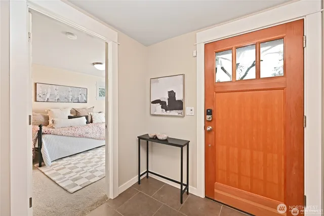 $4,500 | 5801 55th Avenue Northeast, Unit A, Seattle, WA 98105