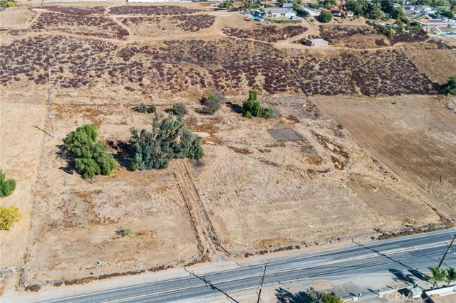 $599,000 | 21026 Palomar Street, Wildomar, CA 92595