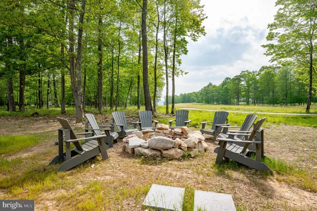 $1,999,900 | 16 Grand Ests Drive, Oakland, MD 21550