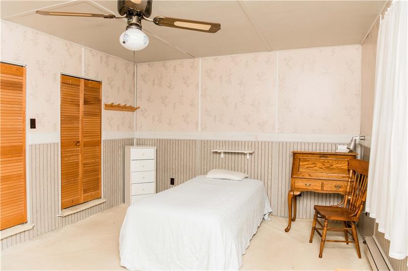 1831 Bigger Road Bulger, PA 15019 - Photo 14 of 25