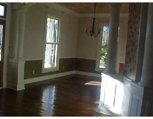 989 Rue Chantilly Mandeville, LA 70471 - Photo 4 of 12 Gallery Image 4