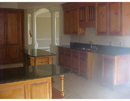 989 Rue Chantilly Mandeville, LA 70471 - Photo 7 of 12 Gallery Image 7