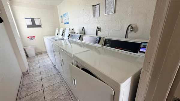 $1,900 | 1731 Southeast 15th Street, Unit 503, Fort Lauderdale, FL 33316