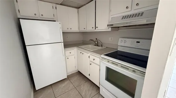 $1,900 | 1731 Southeast 15th Street, Unit 503, Fort Lauderdale, FL 33316