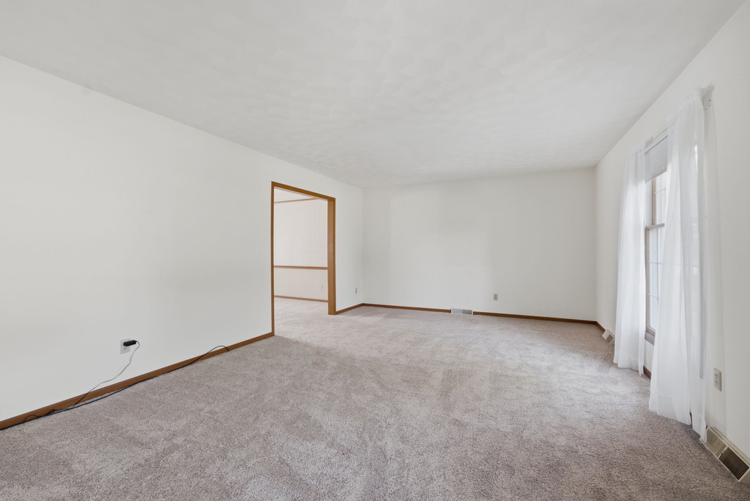 3610 73rd Street Moline, IL 61265 - Photo 8 of 35