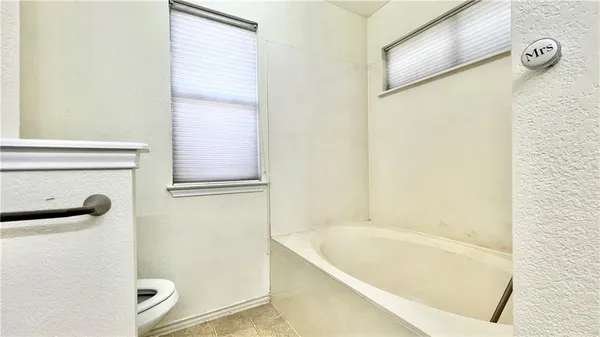 $1,950 | 3553 Rock Shelf Lane, Round Rock, TX 78681