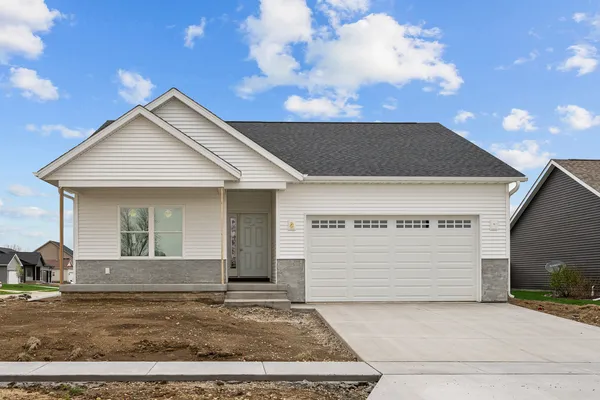 $419,900 | 4738 West 11th Street, Davenport, IA 52804