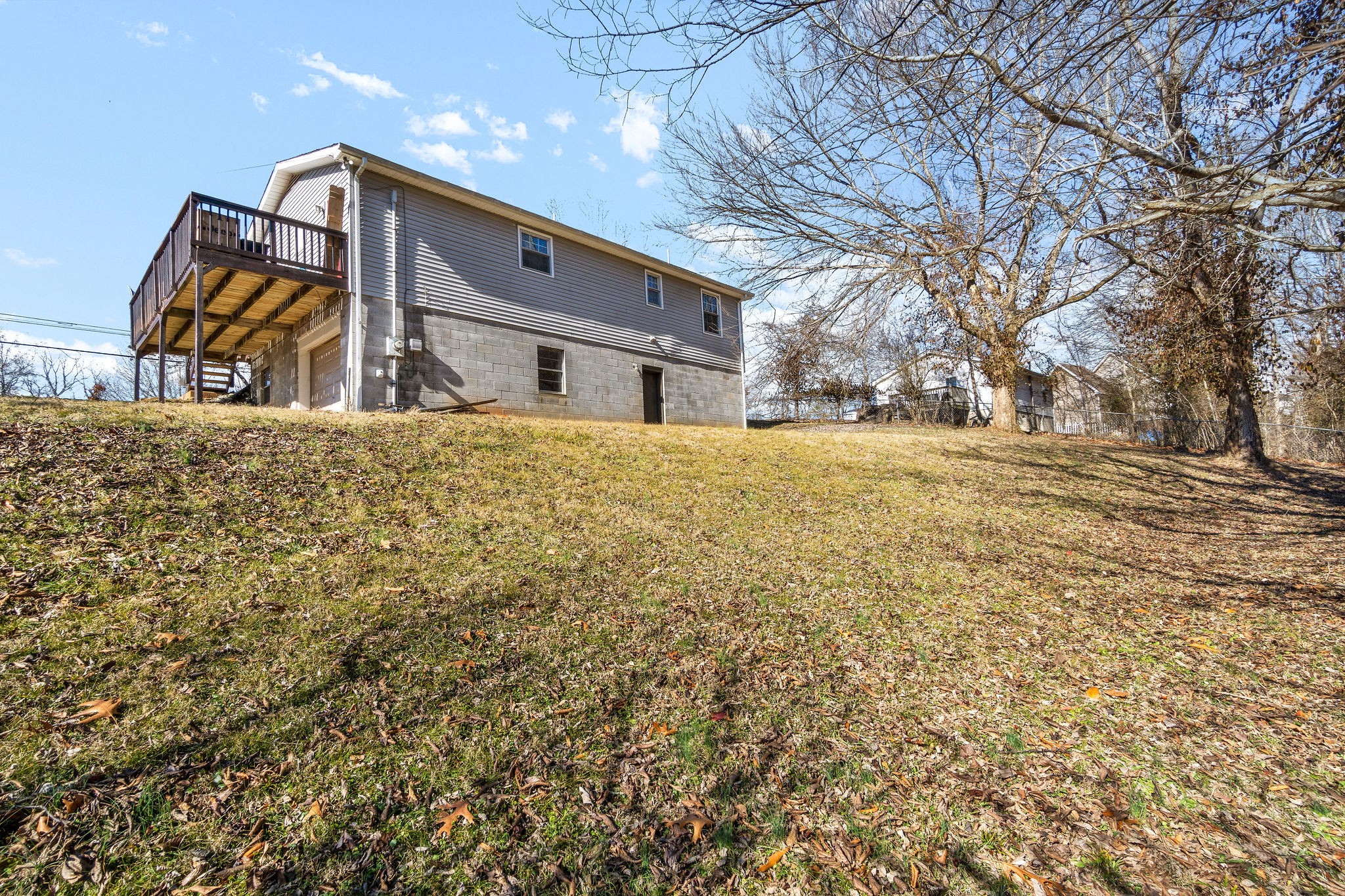 2445 Whitfield Road Clarksville, TN 37040 - Photo 27 of 29 a front view of a house with a yard
