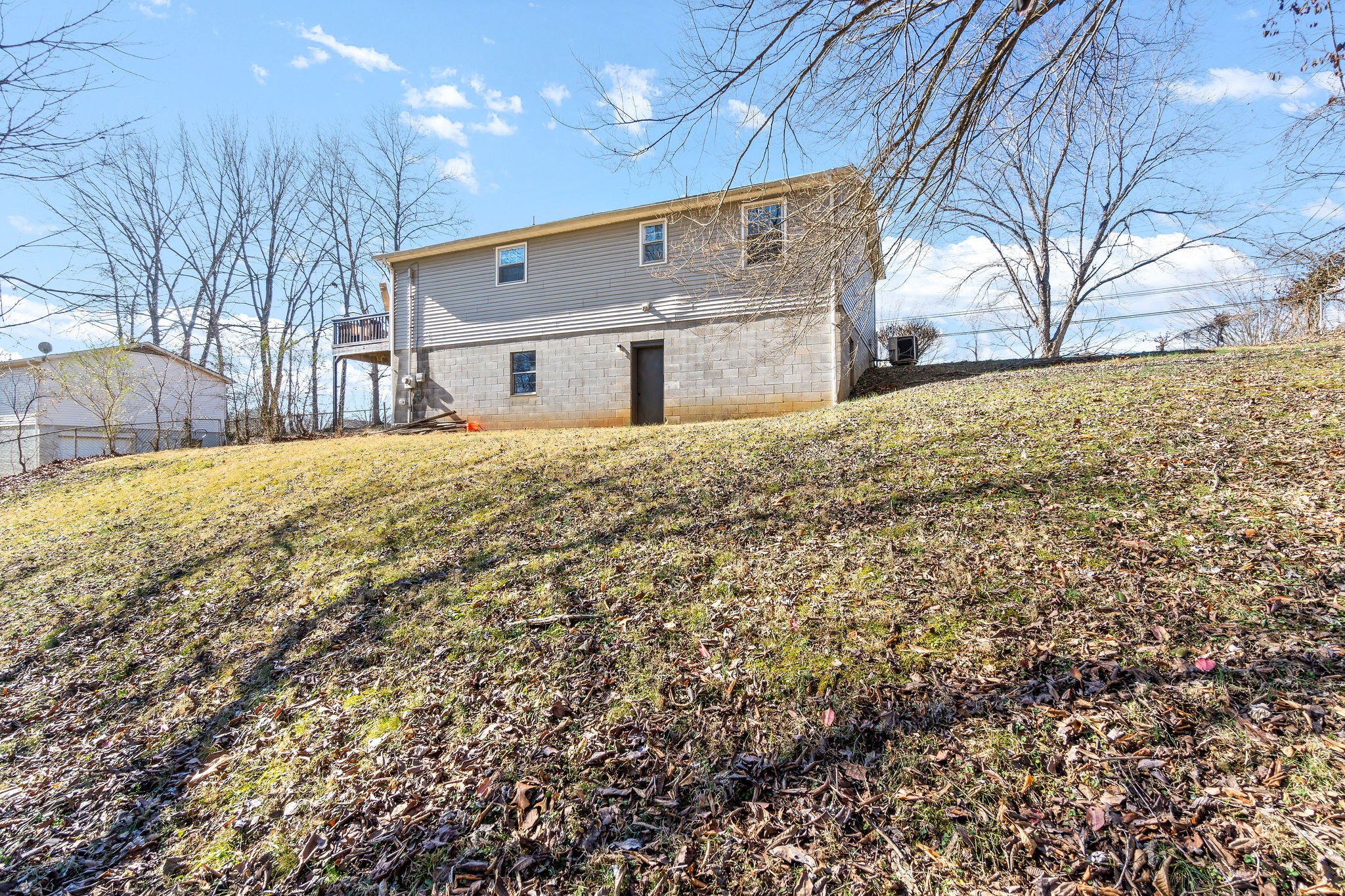 2445 Whitfield Road Clarksville, TN 37040 - Photo 28 of 29