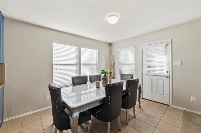 $299,000 | 529 Inspiration Drive, Lancaster, TX 75146