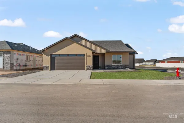 $429,900 | 1106 Ira Burton Road, Twin Falls, ID 83301