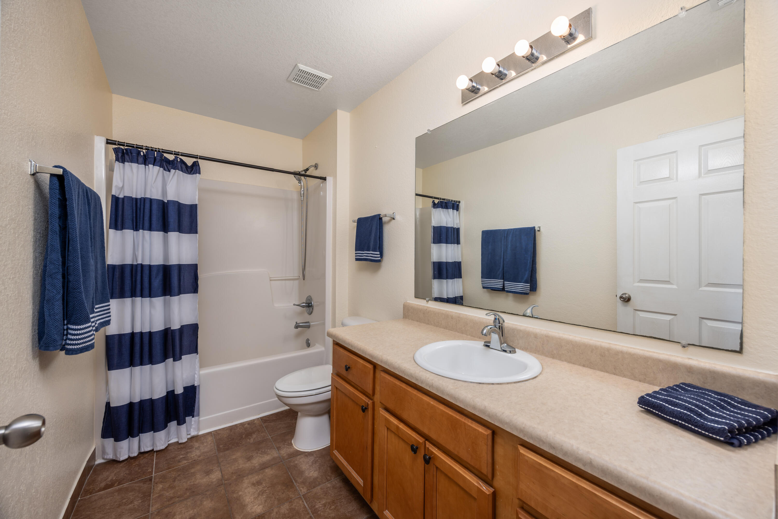 1014 Airport Road, Unit 153 Destin, FL 32541 - Photo 16 of 30 Master Bathroom - 1st Floor
