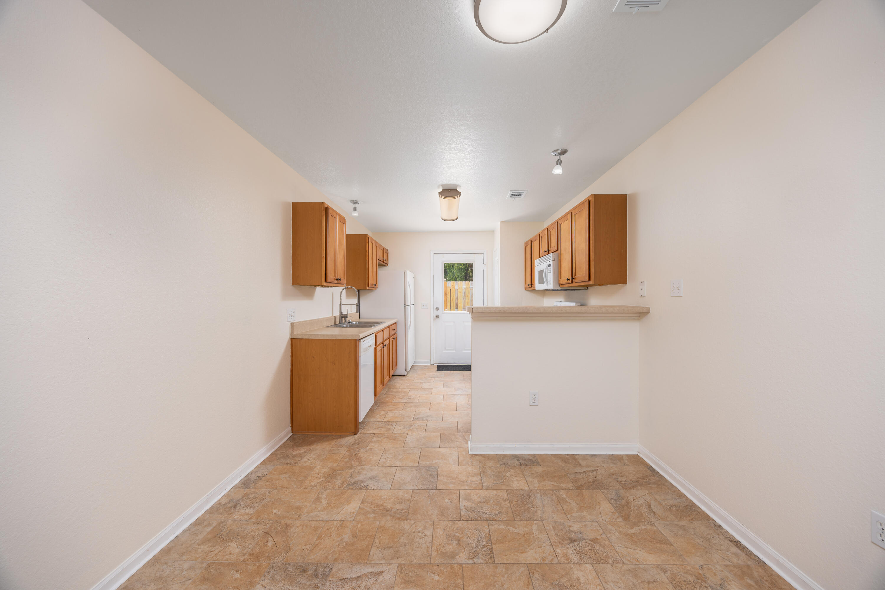1014 Airport Road, Unit 153 Destin, FL 32541 - Photo 8 of 30 Dining Area