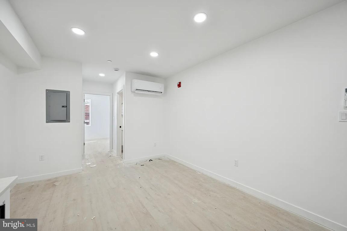 52 North 51st Street, Unit 2 Philadelphia, PA 19139 - Photo 4 of 8