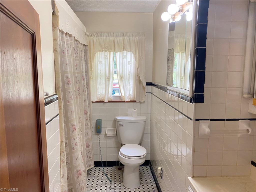 7570 Highway 700 Ruffin, NC 27326 - Photo 15 of 34