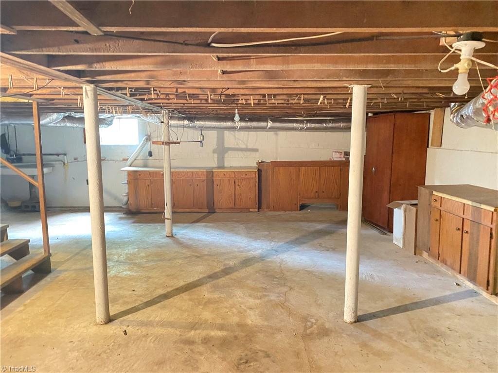 7570 Highway 700 Ruffin, NC 27326 - Photo 29 of 34