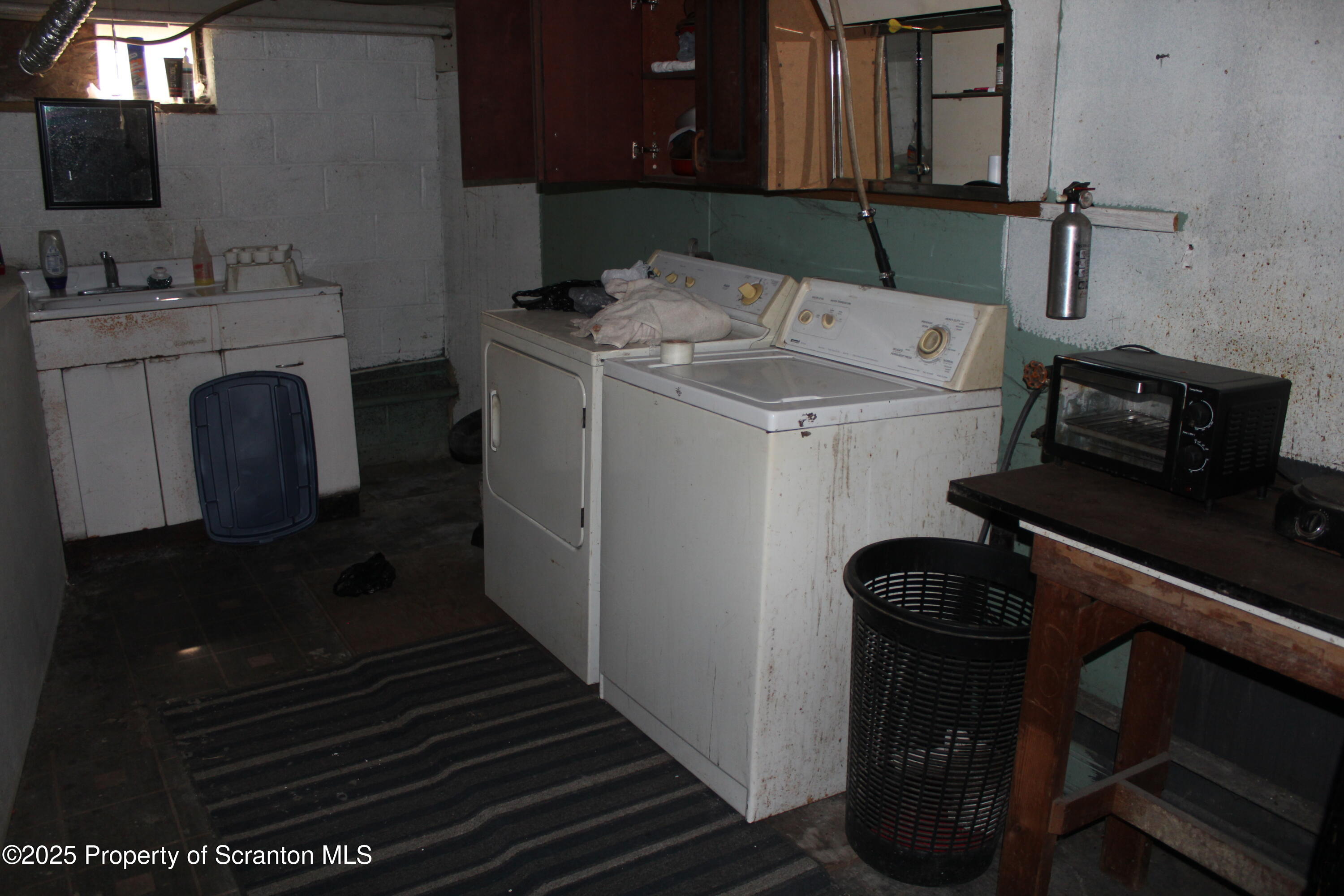 704 Edgebrook Drive Moosic, PA 18507 - Photo 30 of 30 IMG_5869