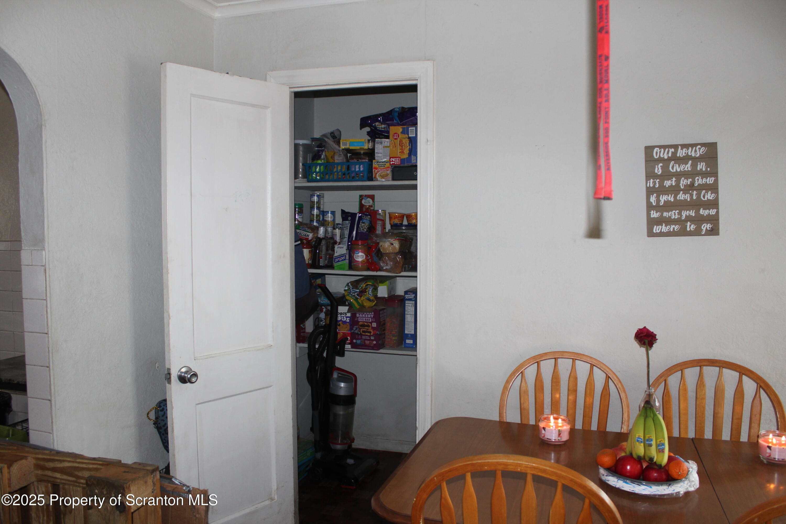 704 Edgebrook Drive Moosic, PA 18507 - Photo 10 of 30 Dining Room