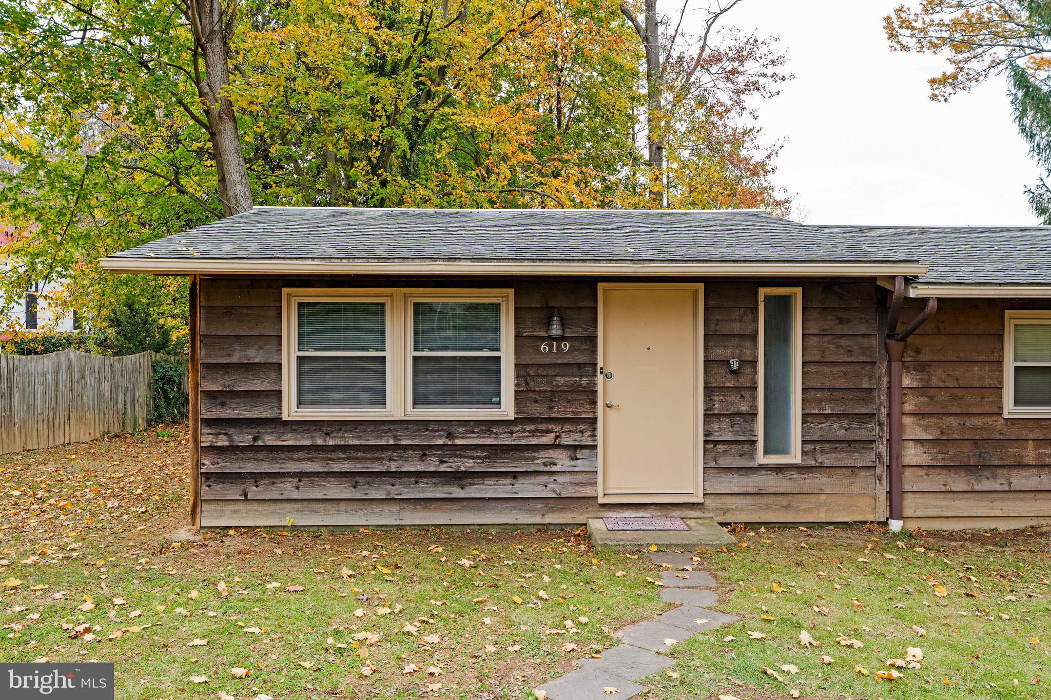 619 Millersville Road Lancaster, PA 17603 - Photo 2 of 30 a front view of a house with a garden