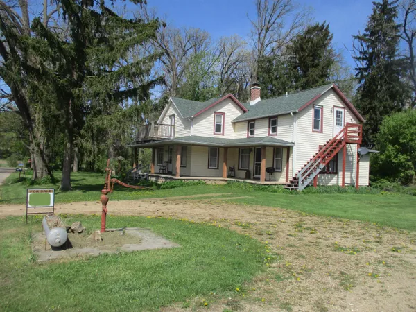 $375,000 | E5012 Hillcrest Drive, Loganville, WI 53943