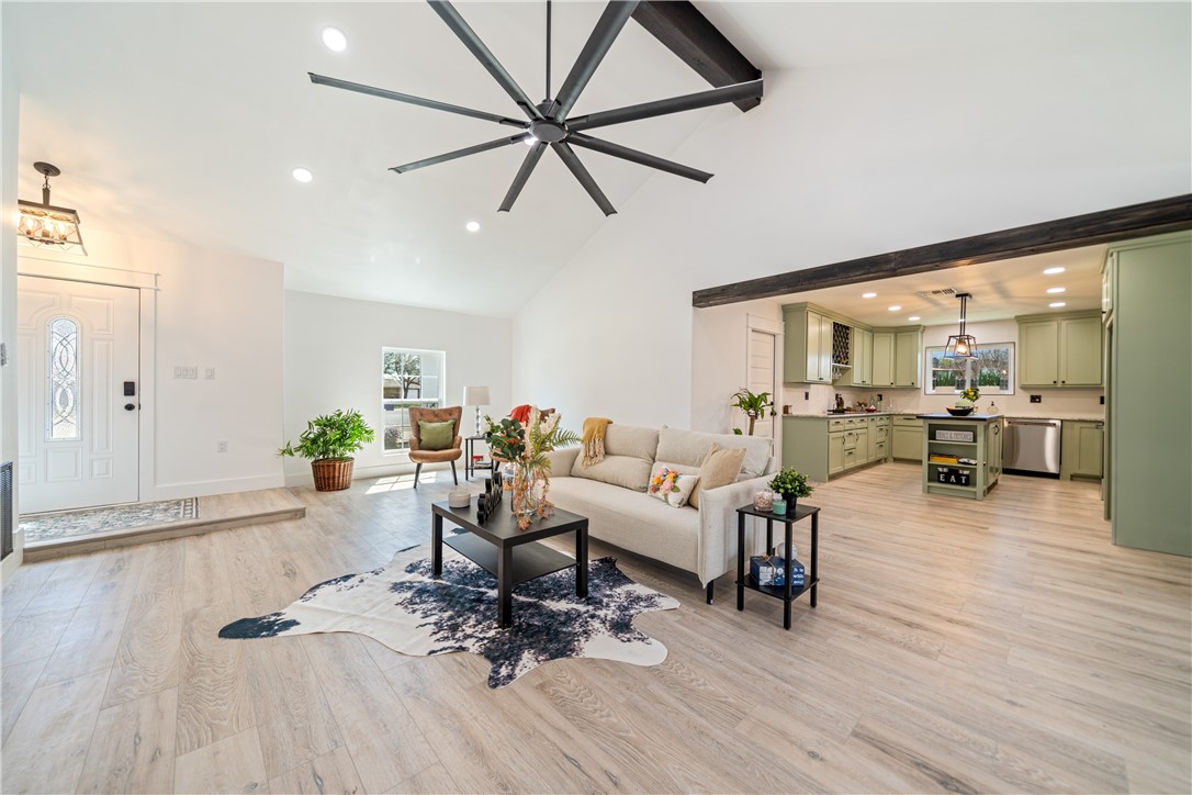 7006 Tree Top Place Corpus Christi, TX 78413 - Photo 5 of 36