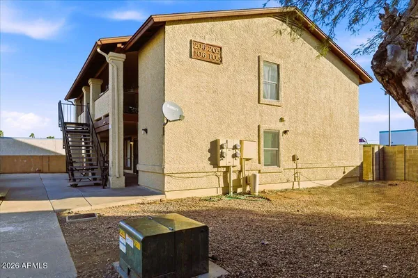 $710,000 | 434 West Ivyglen Street, Unit 105, Mesa, AZ 85201